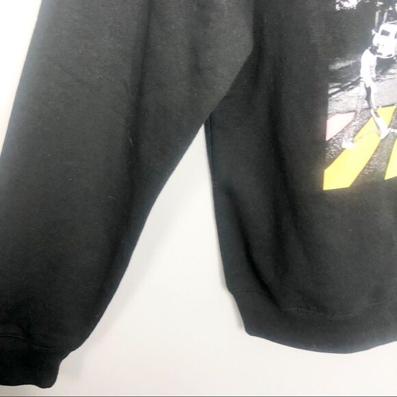 THE BEATLES | Band Crewneck Sweatshirt Album Cover Women’s Size Medium - Picture 6 of 8